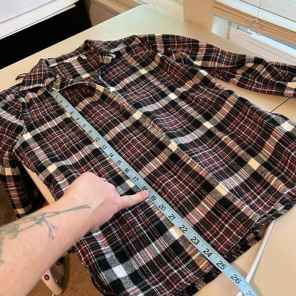 Woolrich Black & Red Cotton Checkered Plaid Print Button Front Long Sleeve Shirt - Picture 11 of 12